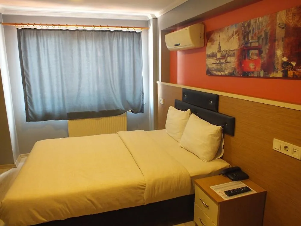 Naila Hotel Стамбул