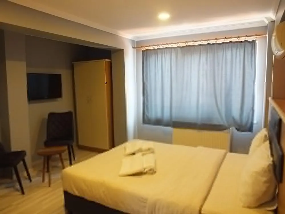 Naila Hotel Стамбул