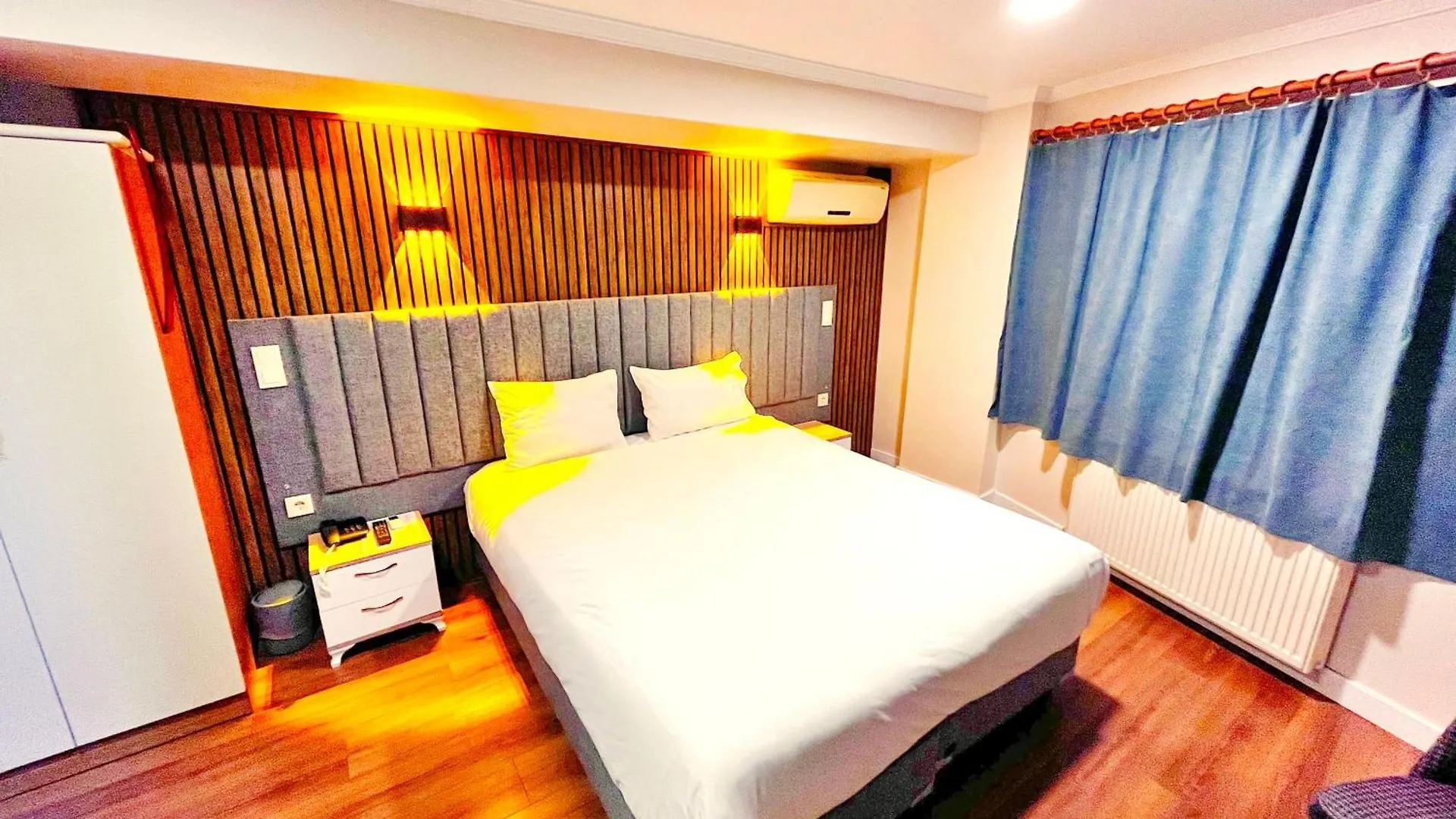 Naila Hotel Стамбул 2*,  Турция