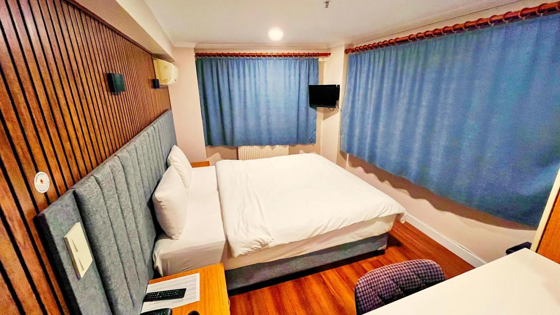 Naila Hotel Стамбул