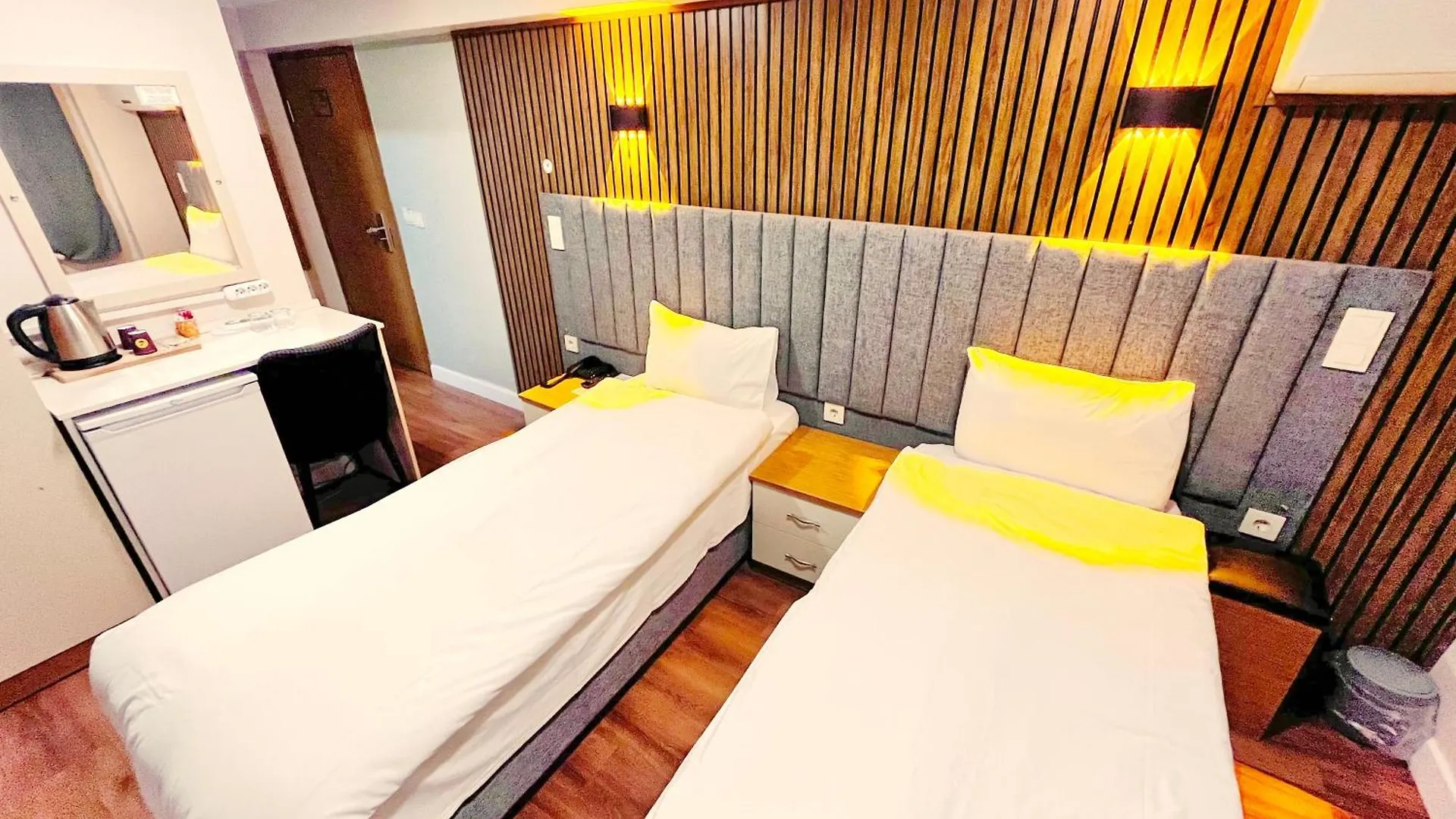 Naila Hotel Стамбул
