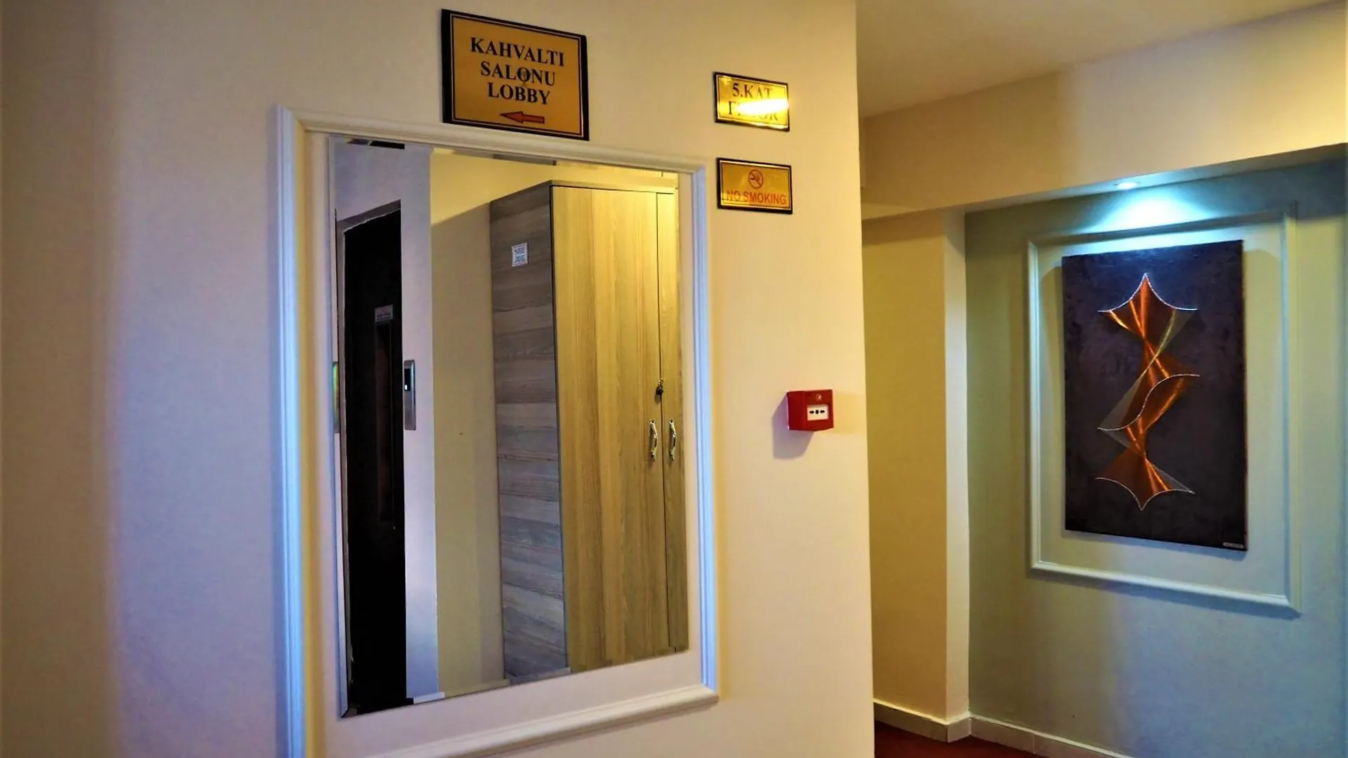 Naila Hotel Istambul